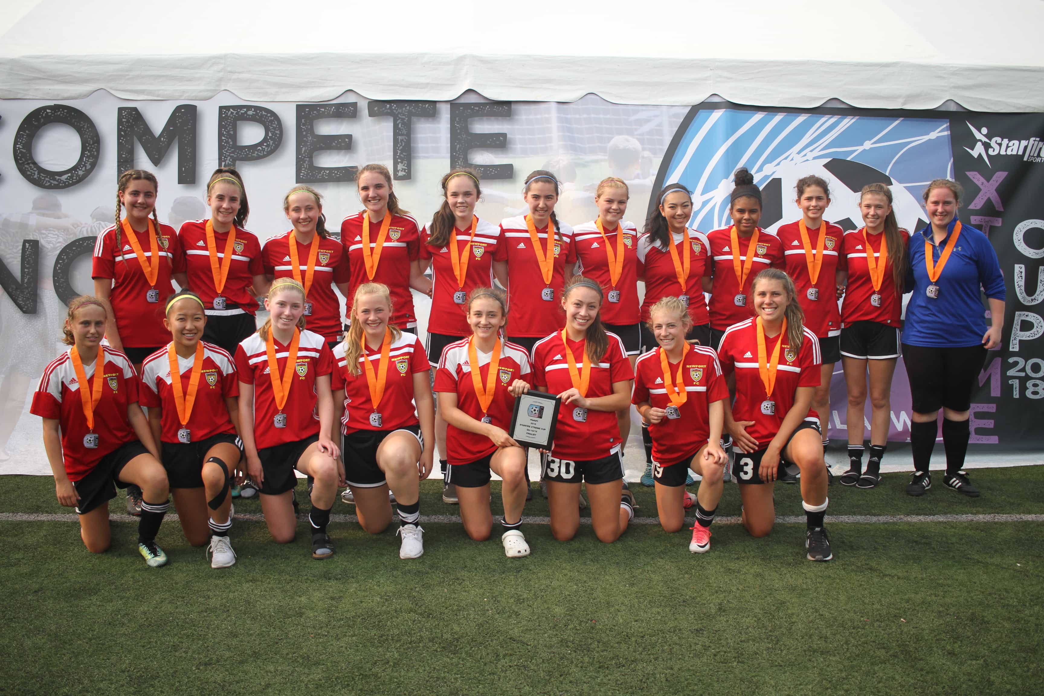 Girls-U18-19-Finalists-Newport-FC-U00